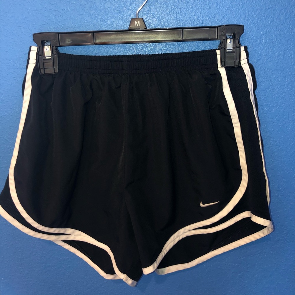 Black Nike shorts(size:small)